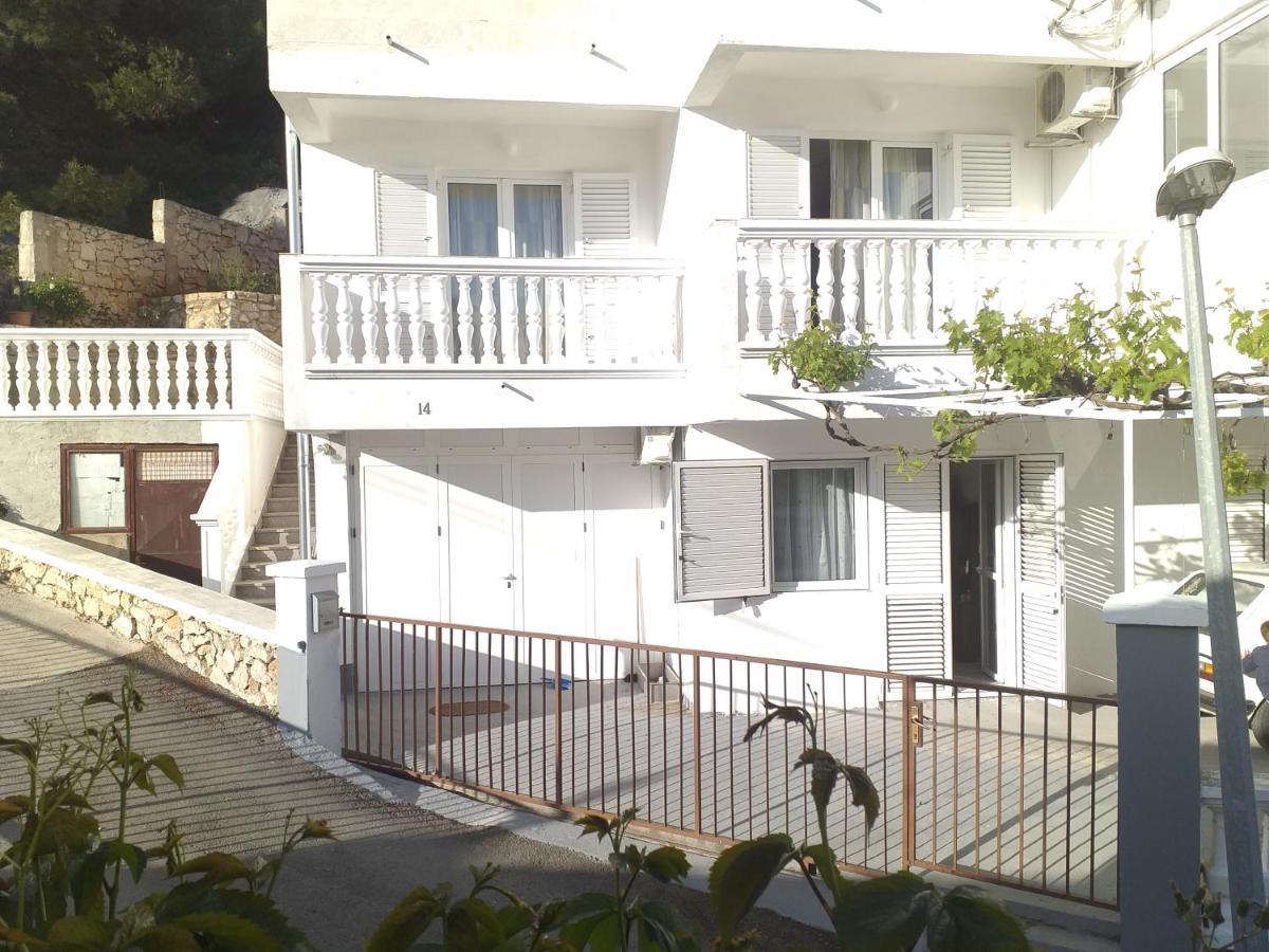 Ivan By The Sea Tribalj Exterior foto